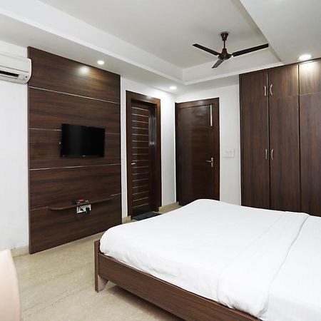 Spot On 72085 Hotel Riyasat Бопал Екстериор снимка